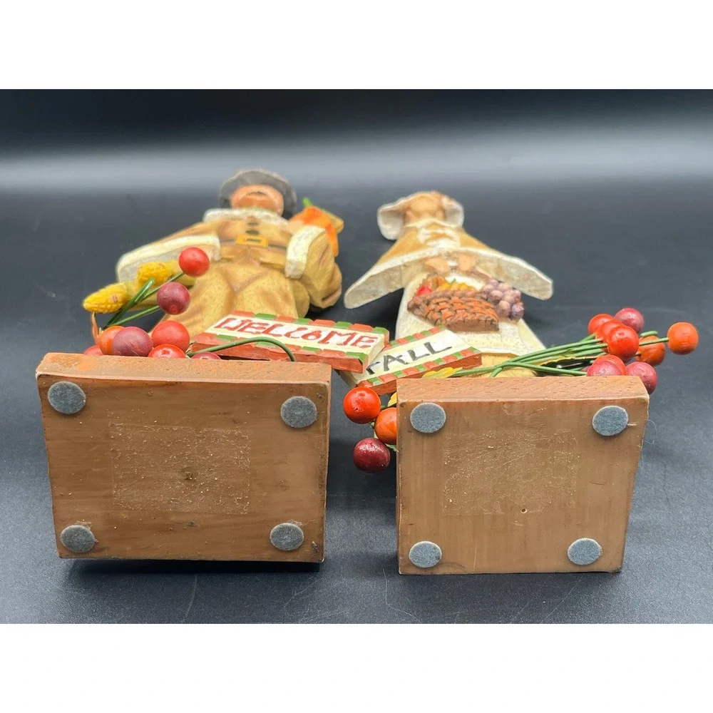 Vtg Pilgrim Couple Thanksgiving Figurines Welcome Fall Harvest Decor 12